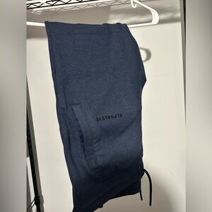 New Alphalete Essential Jogger Sapphire Medium